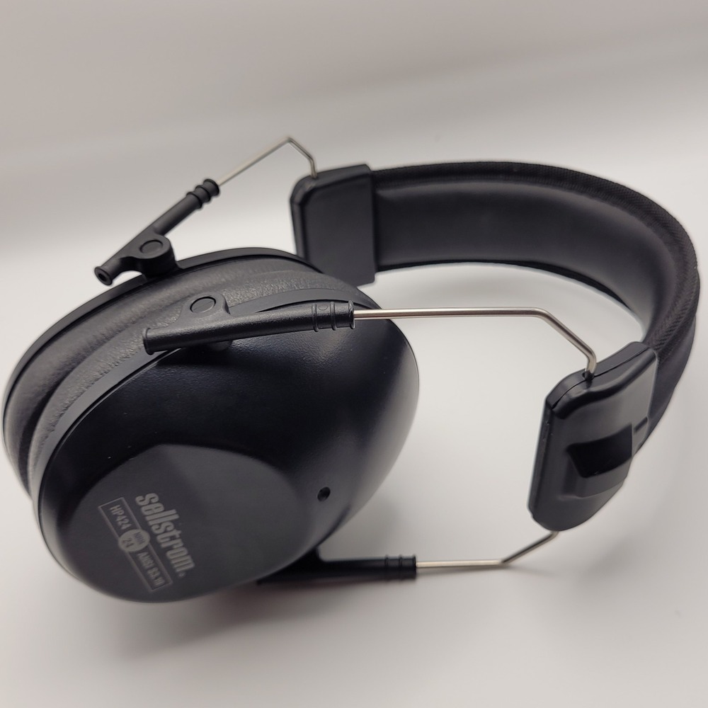 Sellstrom HP424 Hearing Protection Earmuffs NRR 24,